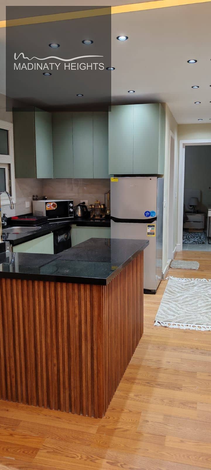 21 WhatsApp Image 20432624643626-01-10 at 1.37. 30 PM. jpeg