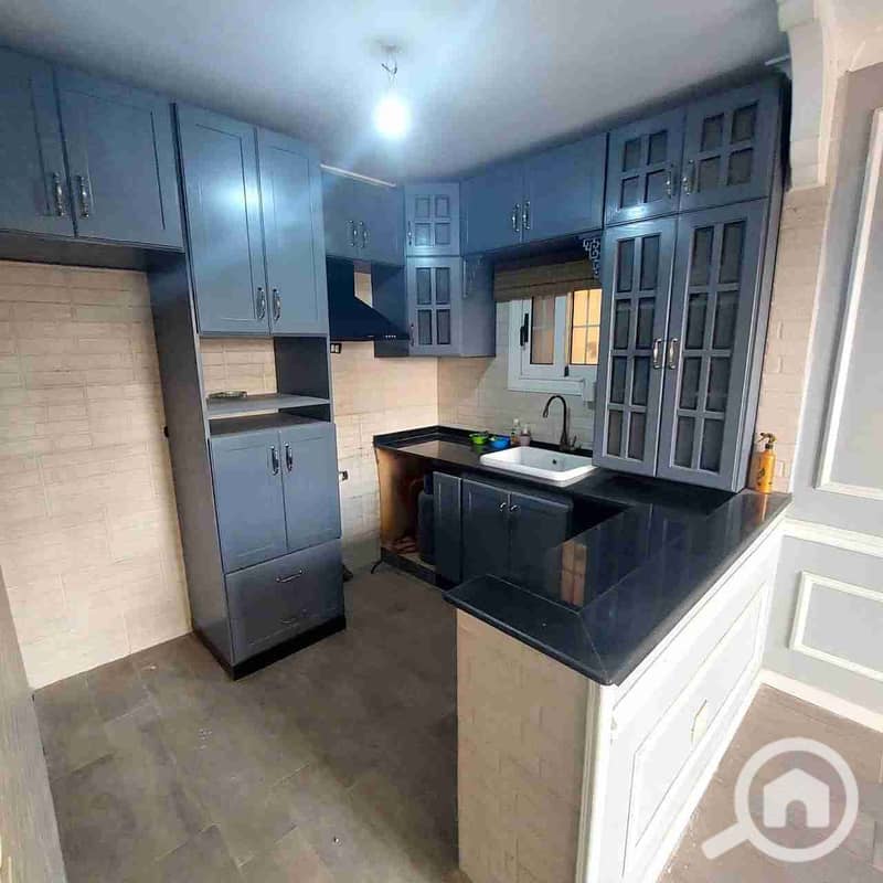 1000390583. jpg 1000390583. jpg