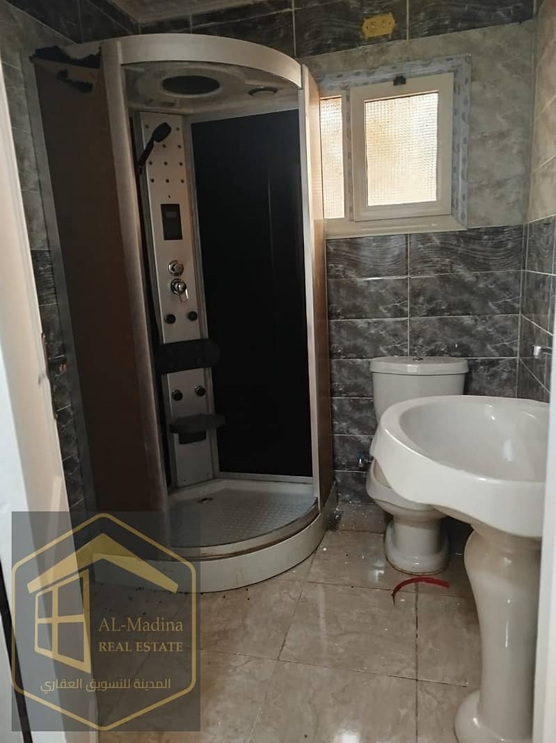 10 WhatsApp Image 2026-01-08 at 20.35. 49. jpeg