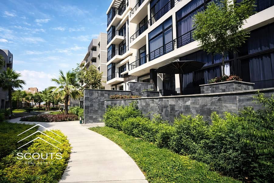 10 C943C13B-2820-42C3-93AA-7B7801CD0C24. png