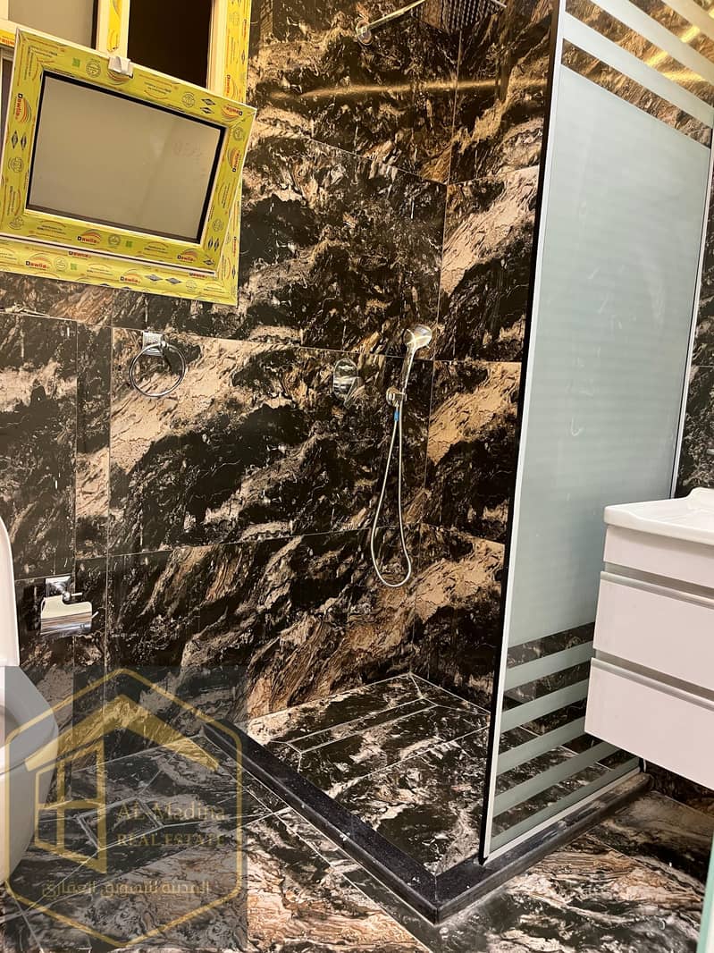 8 WhatsApp Image 2026-01-11 at 18.41. 39 (1). jpeg