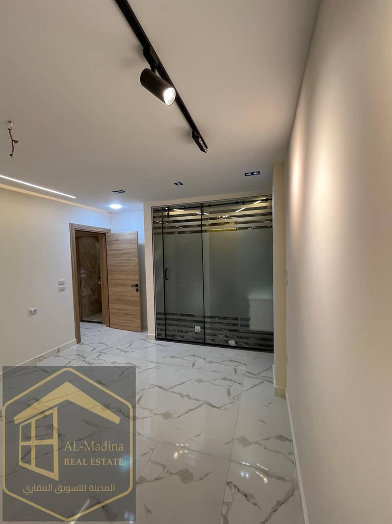 19 WhatsApp Image 2026-01-11 at 18.41. 44. jpeg