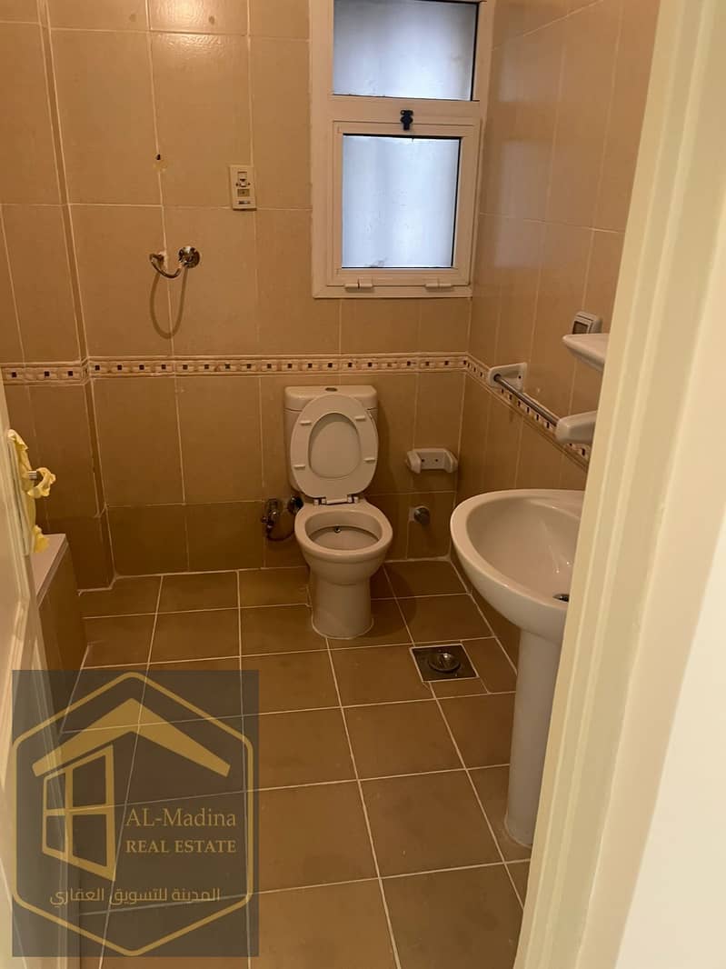 16 WhatsApp Image 2026-01-11 at 19.55. 15 (2). jpeg