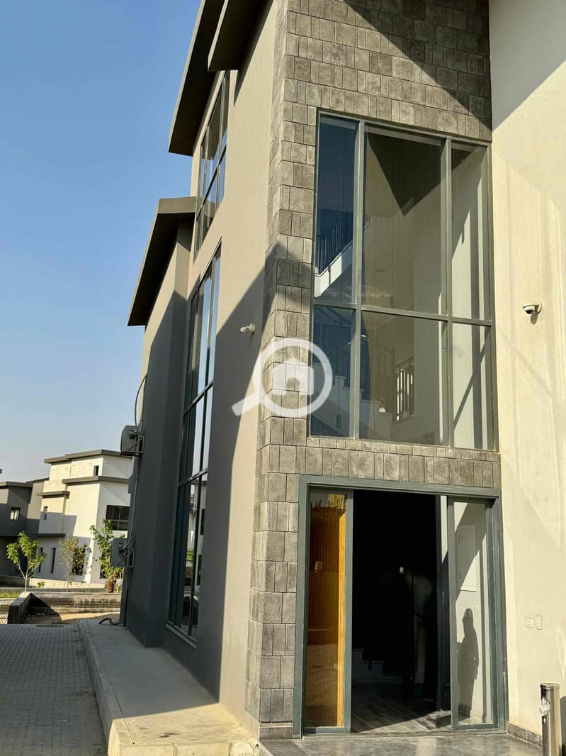 5 66dee390-2fdf-4dbb-b5f3-a3ae4c6ce1f1. jpg