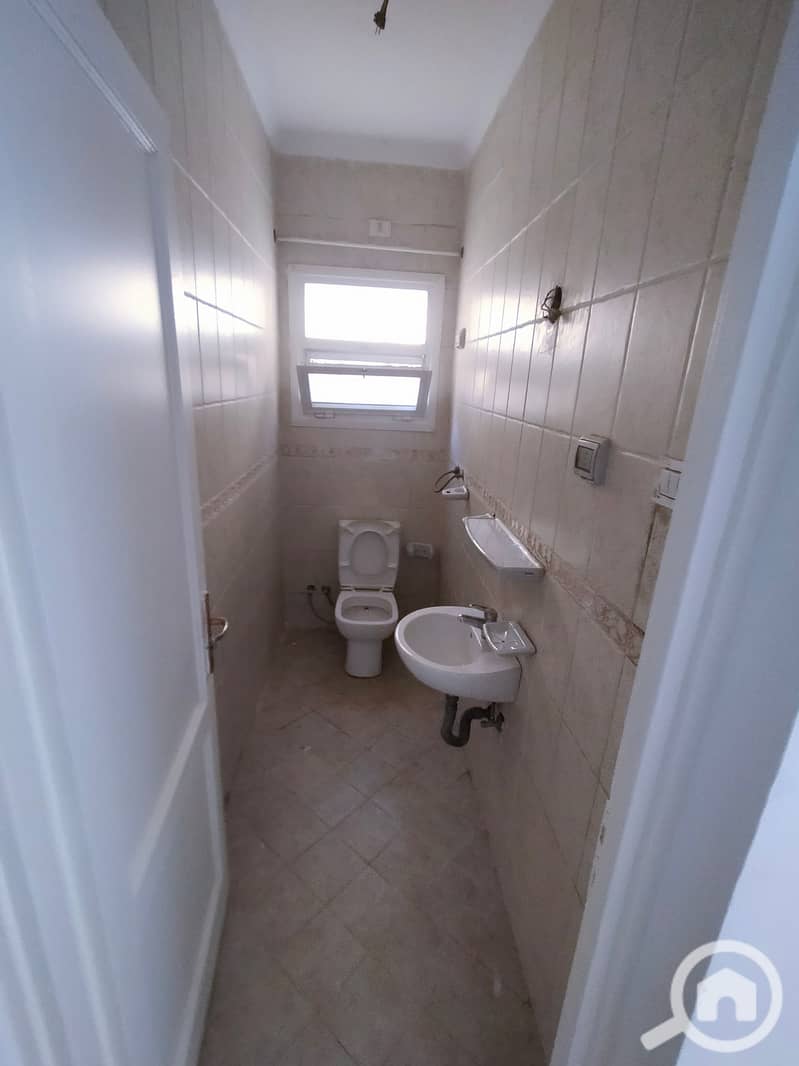 12 IMG20251203101315. jpg