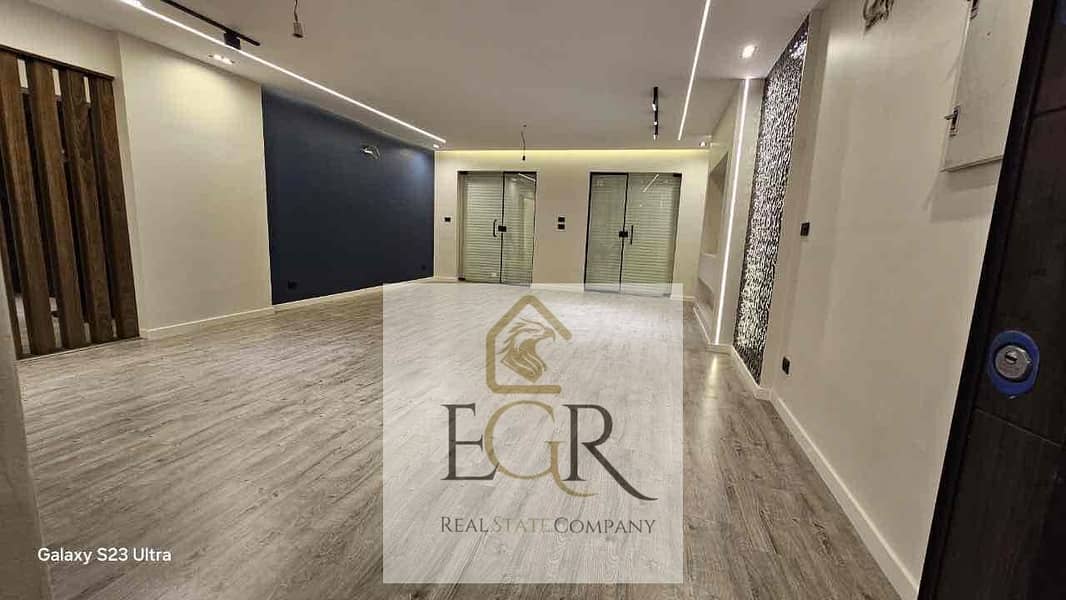 8 e16601d2-807b-4dc3-9fe0-58ea38b9450b. jpg