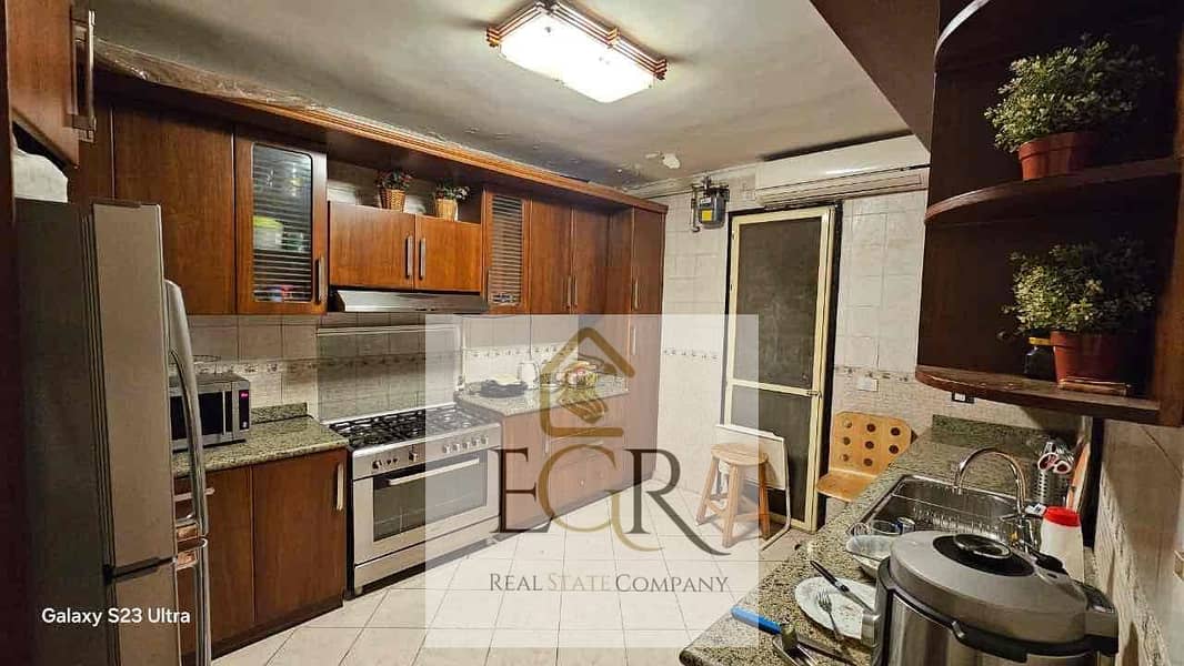 6 7c9c636f-bb08-4828-b249-a8599c40aa96. jpg