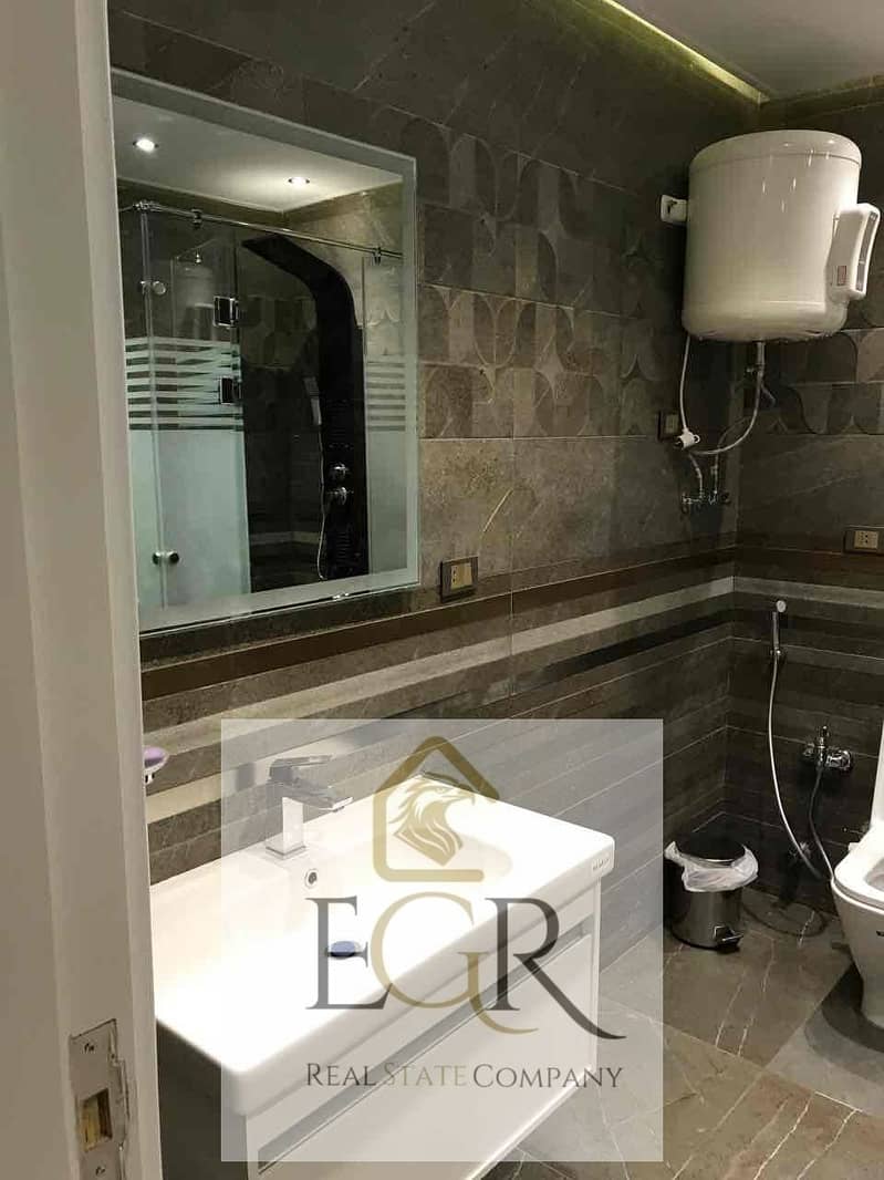 3 95bb336f-7af0-423a-8cb3-ca50d9de3928. jpg