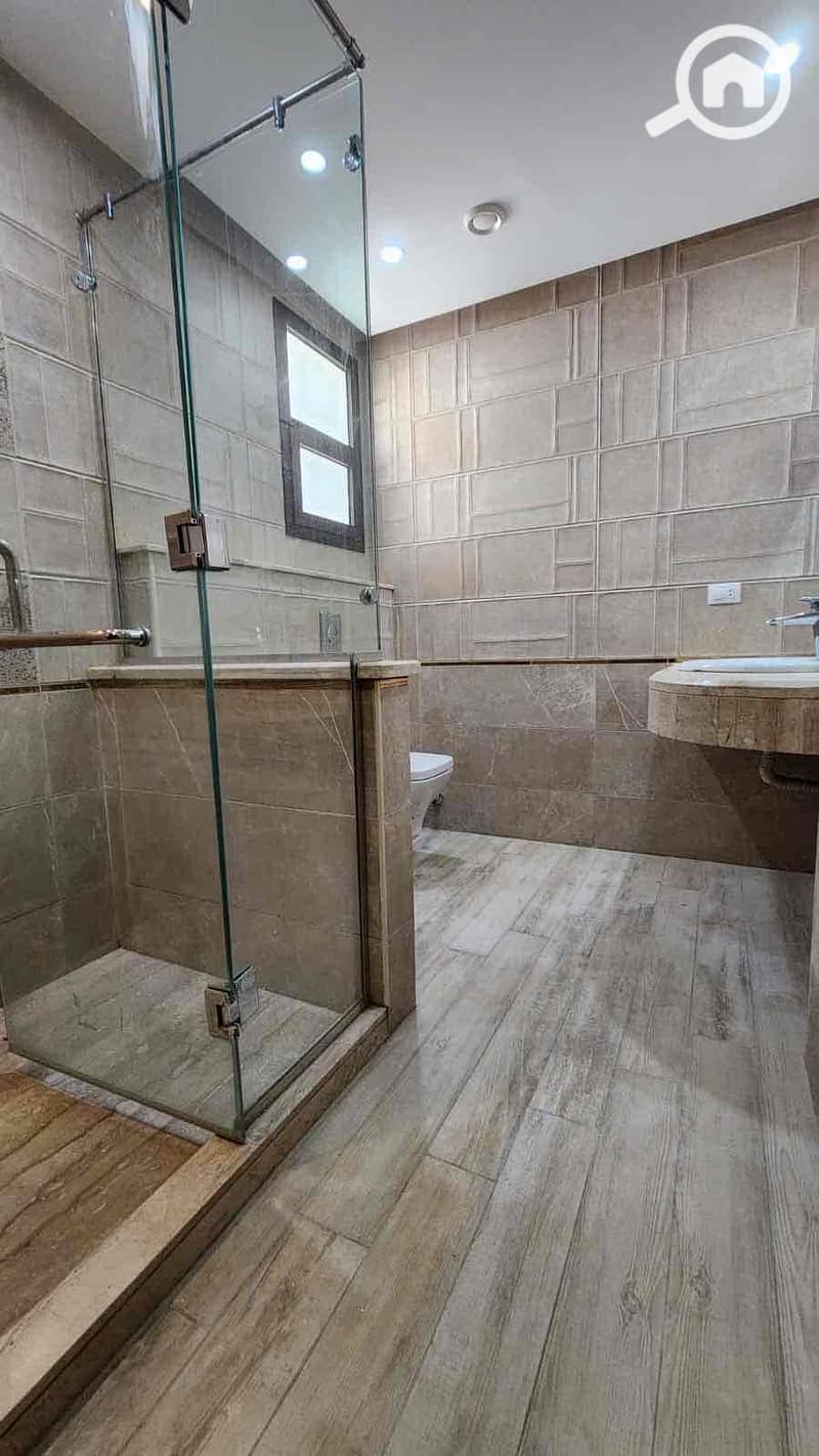 16 91e89d3b-1074-4216-bde5-8ecd67876579. jpg