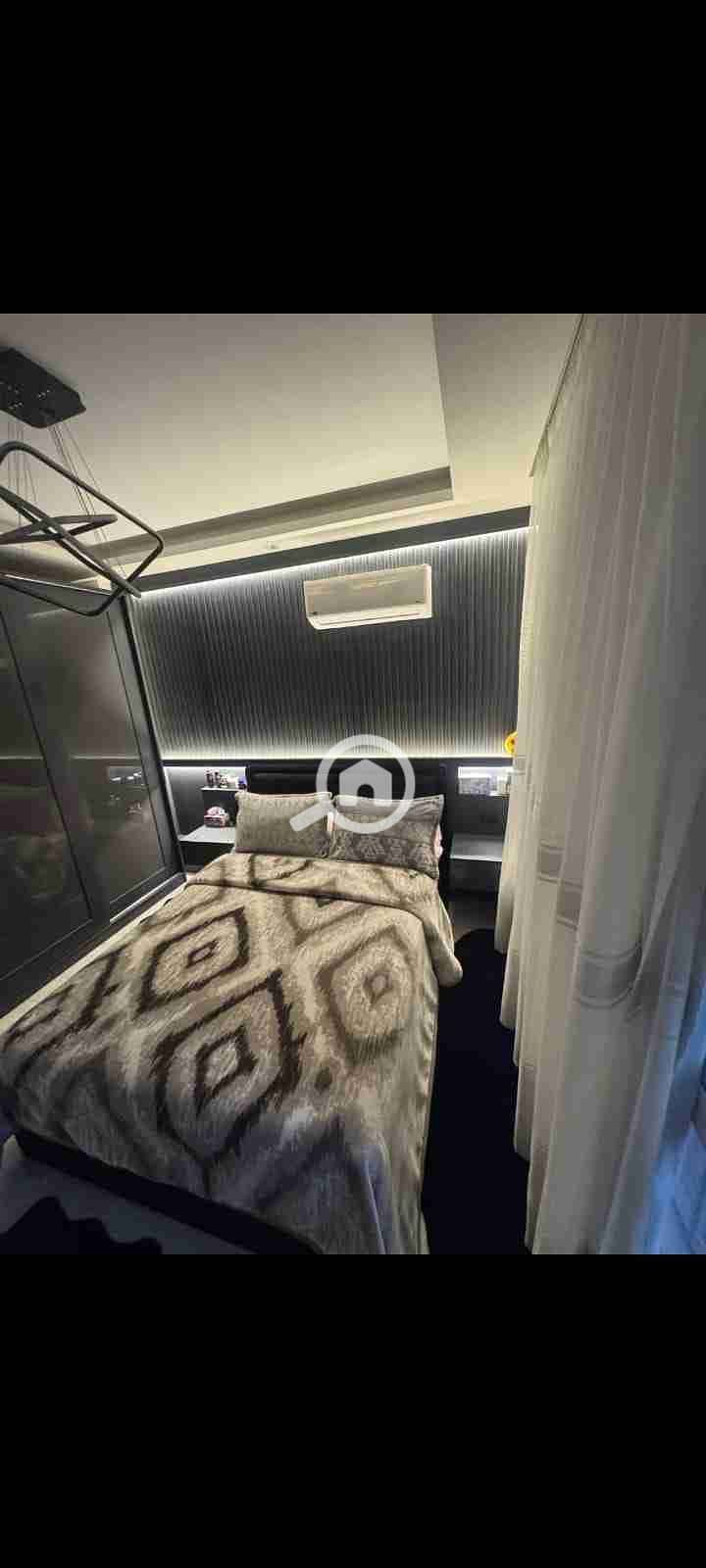 1000051096. jpg 1000051096. jpg