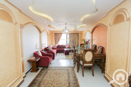 3 Bedroom Flat for Sale in Stanley, Alexandria - 1. jpg