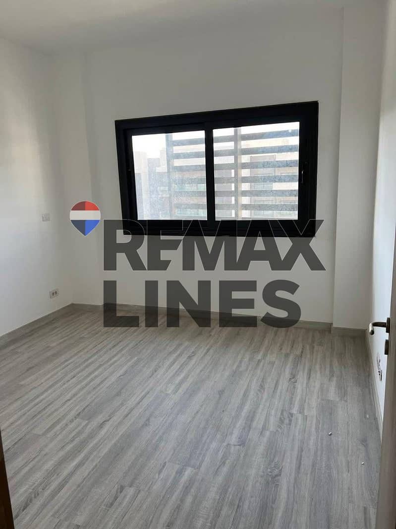 5 WhatsApp Image 2026-01-09 at 11.11. 25 PM. jpeg