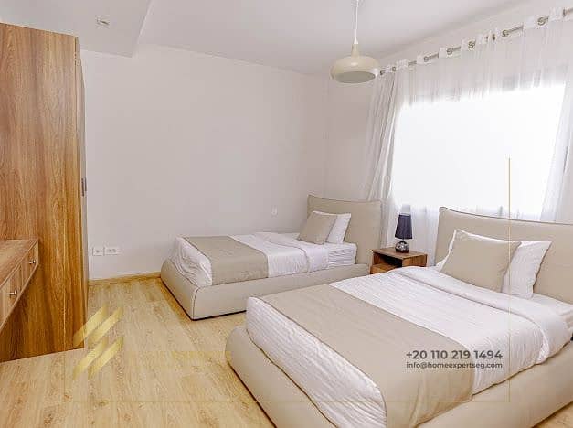 18 ce4bb859-4ae1-4f01-b1a9-41cc1d2f8ae1. jpg