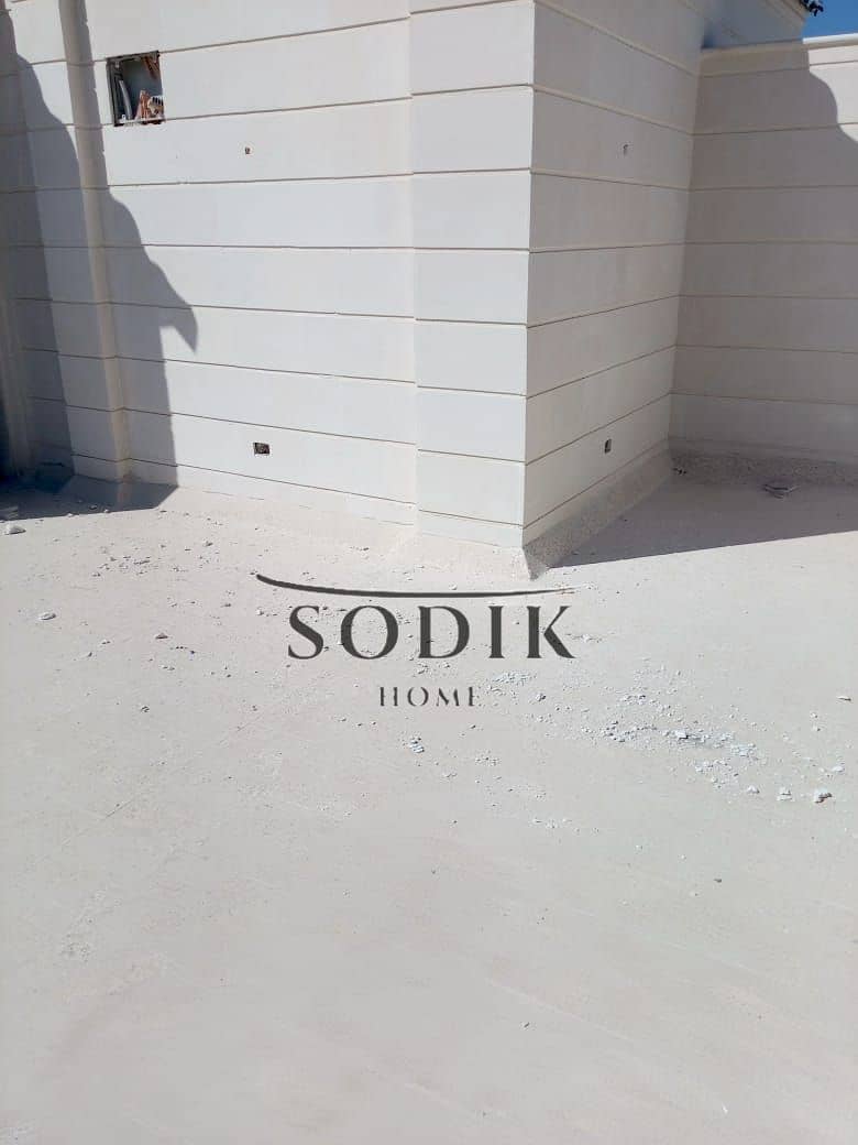 4 WhatsApp Image 2025-09-15 at 2.04. 40 PM. jpeg