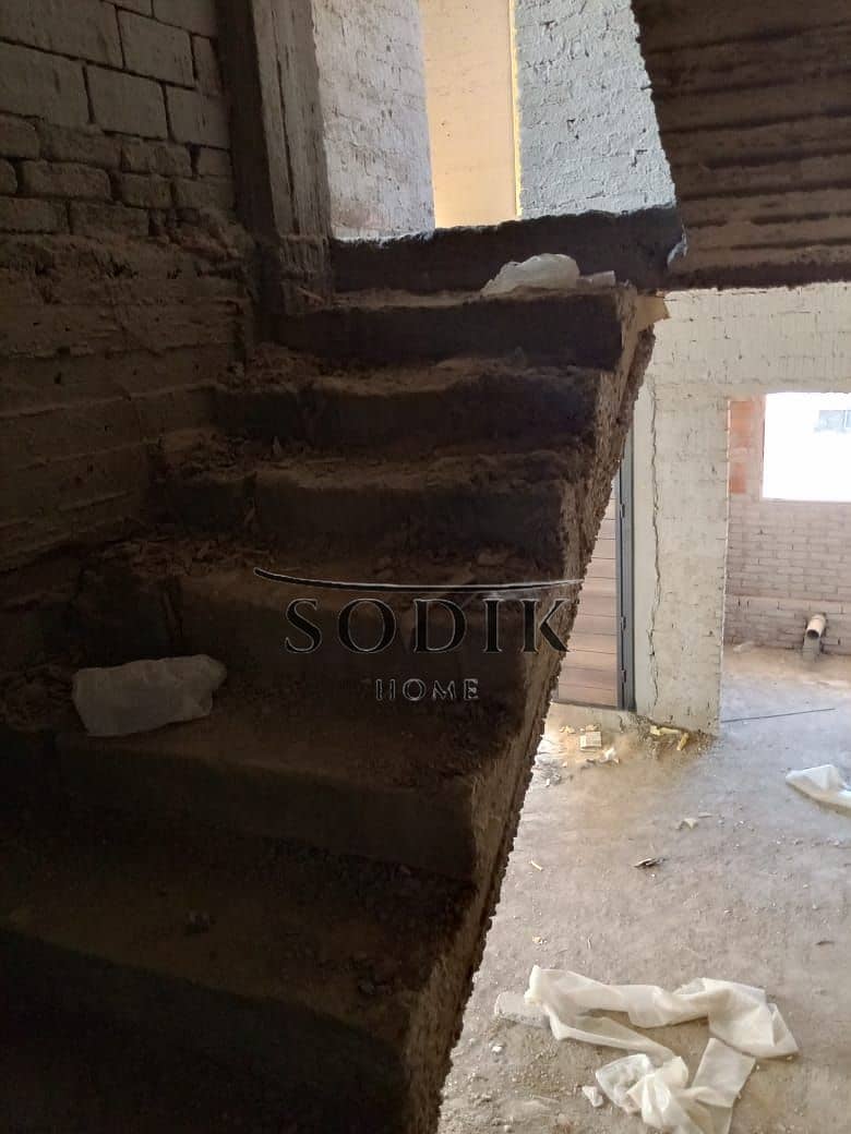 8 WhatsApp Image 2025-09-15 at 2.04. 34 PM (3). jpeg