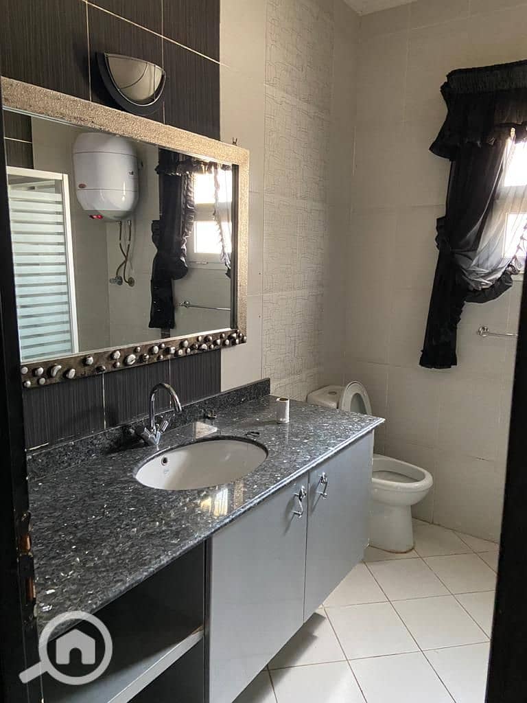 2 2d8c88e9-e7a4-499d-9fb5-8e9d0009b741. jpg