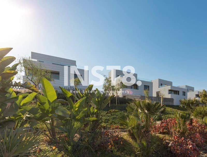 9 438973132_122138446856109035_4937298873944279545_n. jpg