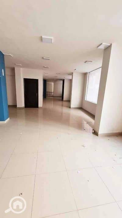 مکتب  للايجار في سموحة، الإسكندرية - 7a593e65-9afc-4120-911d-8e6c98567b4f. jpg