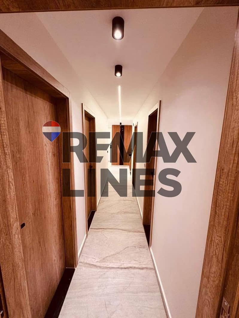 4 WhatsApp Image 2026-01-11 at 2.21. 39 PM (1). jpeg