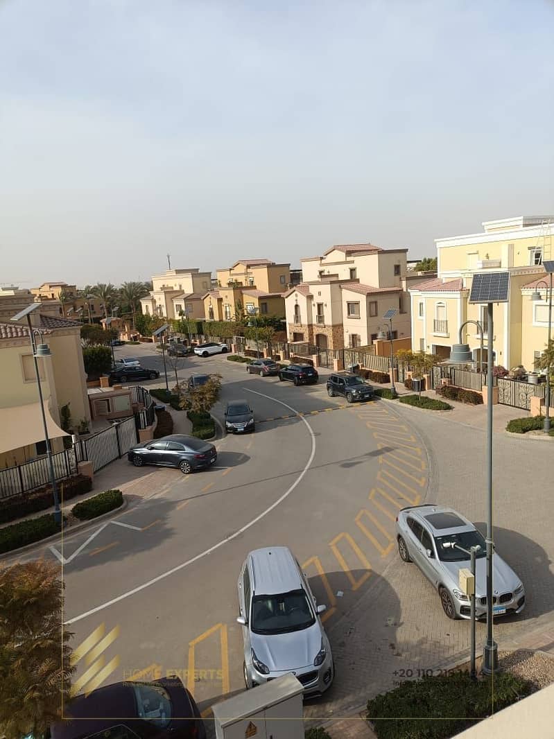 15 ee53033e-98ae-4b6e-b20e-1da358ab7fca. jpg