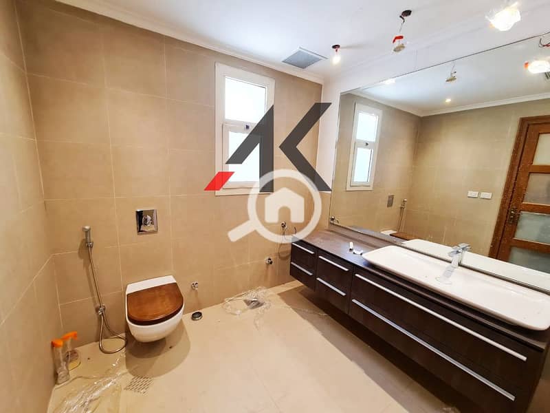 16 WhatsApp Image 2021-10-25 at 2.28. 49 PM (1). jpeg