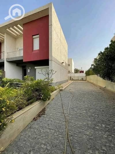 فیلا 3 غرف نوم للبيع في مدينتي، القاهرة - 152720b7-452a-4d4f-9e44-6aca01ac90f8. jpeg