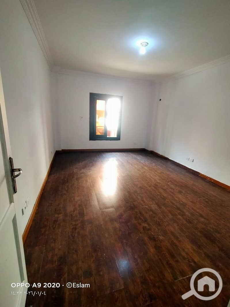 11 f1ae1703-8f28-4094-893a-08984af7652f. jpg