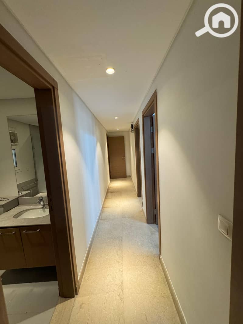 11 WhatsApp Image 2026-01-11 at 13.50. 39 (2). jpeg