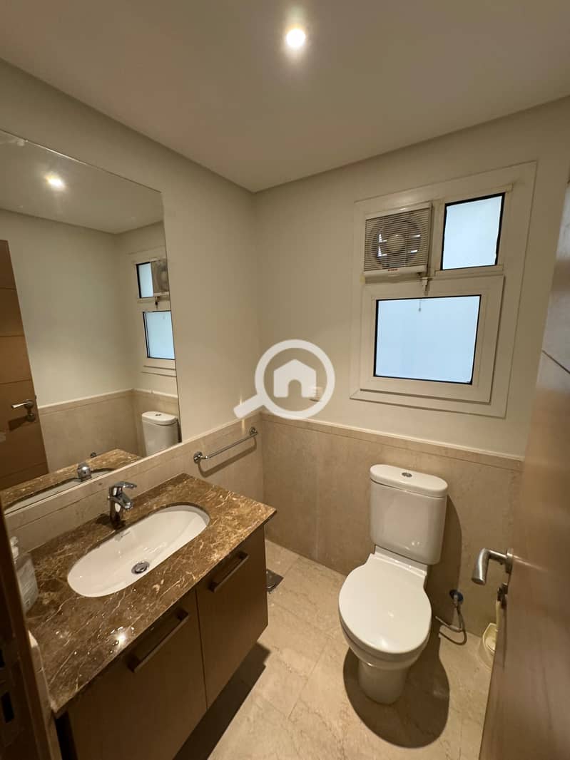 15 WhatsApp Image 2026-01-11 at 13.50. 37. jpeg