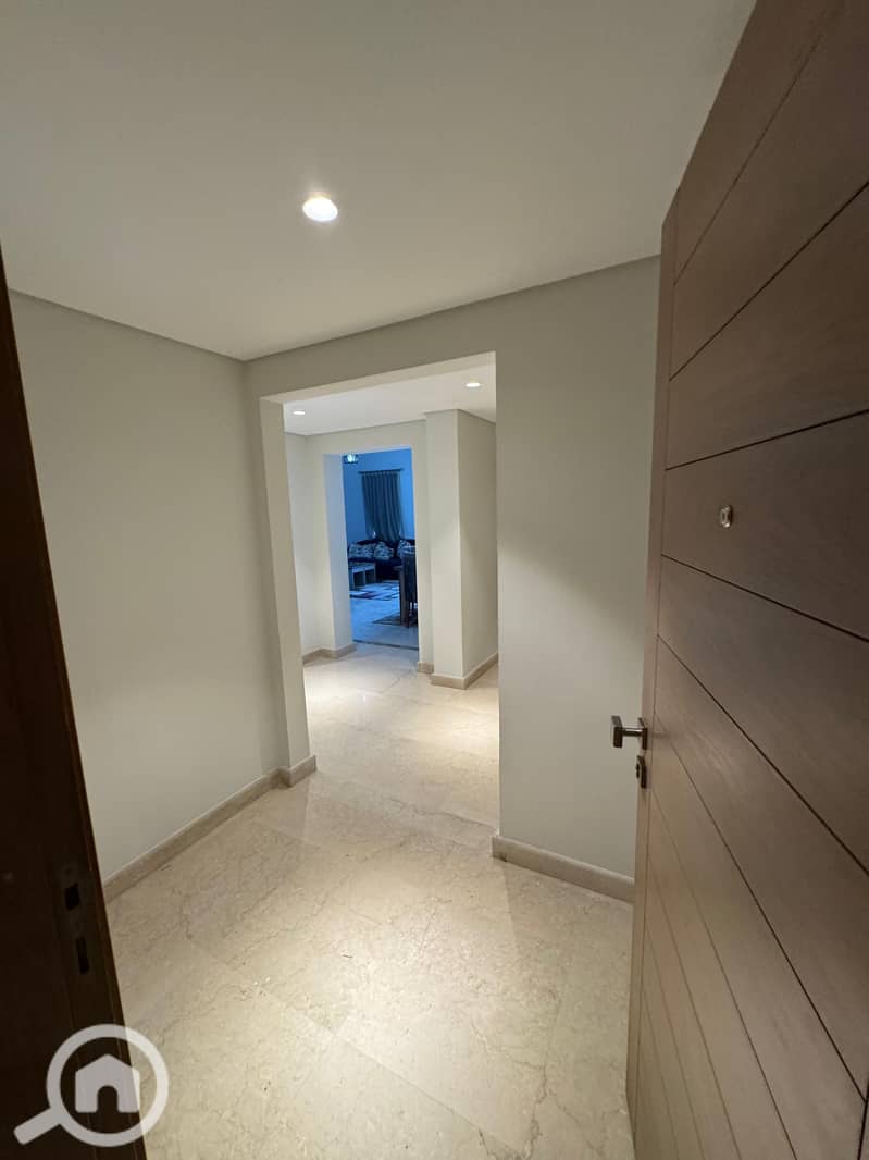 16 WhatsApp Image 2026-01-11 at 13.50. 36 (2). jpeg