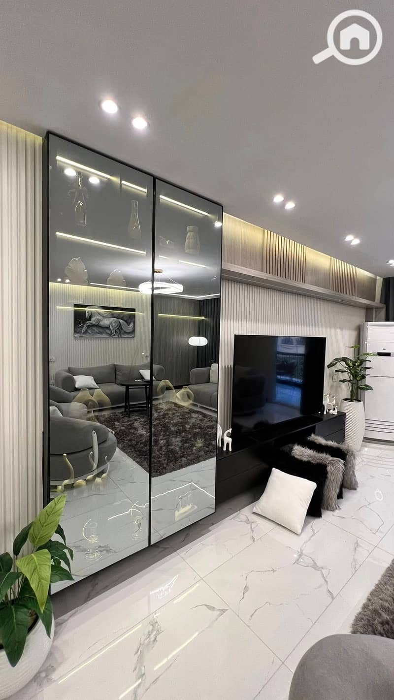 7 612460302_899023672819163_7964548320341112164_n. jpg