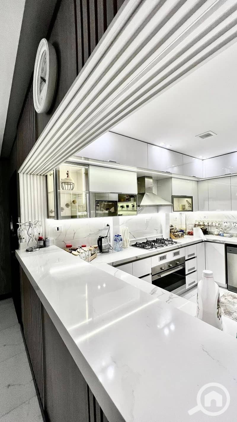 10 615311555_899024126152451_6565091697919178324_n. jpg