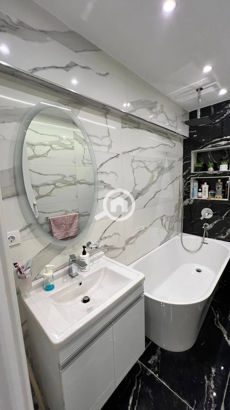 31 615330798_899023999485797_6284827944154245694_n. jpg