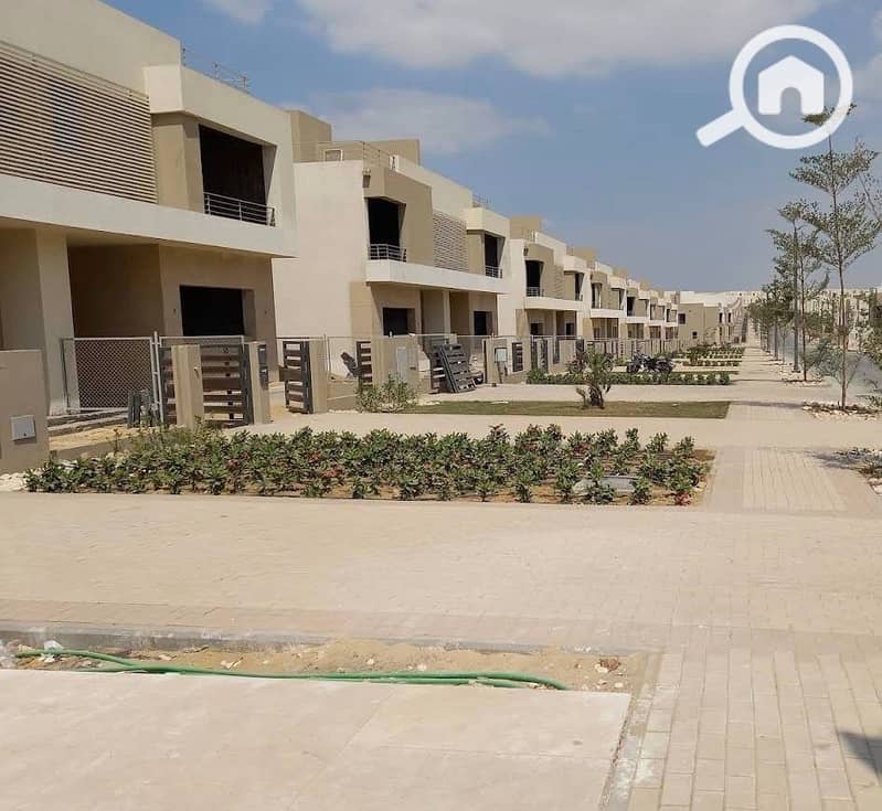 9 WhatsApp Image 2025-12-13 at 12.34. 02_1721118a. jpg