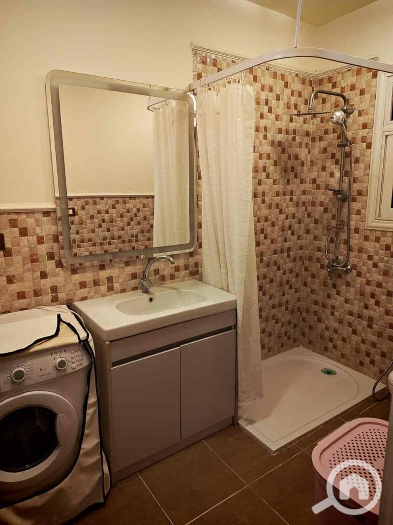 15 d52bc6ae-1653-45b6-9dba-643a5767b6b6. jpg