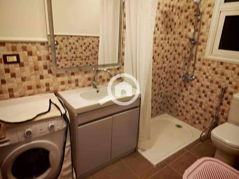 16 53f64fea-99cd-43b0-8d55-5bcd0881c8c2. jpg