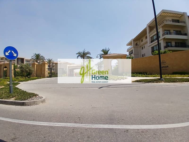 10 e6525d39-1778-4fdd-8807-df88156d3cb6. jpg