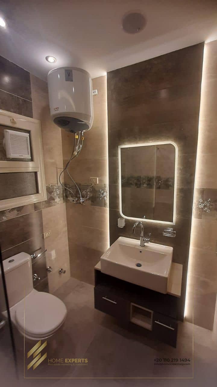 10 7918c46b-8c51-4f41-9f82-4cb73e666ad6. jpg