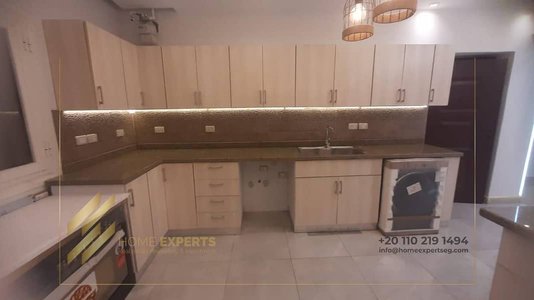 17 cd8b3668-a610-4cc3-84ab-3ab1266d45d5. jpg