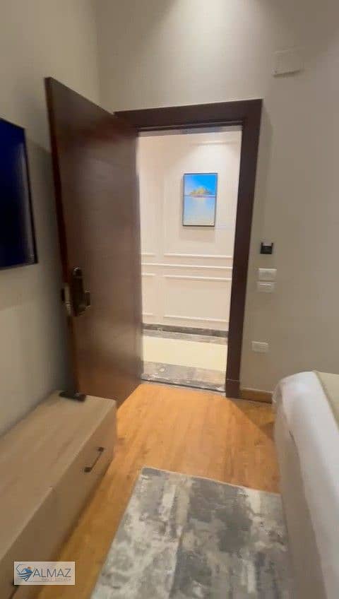 3 WhatsApp Video 2026-01-12 at 11.32. 31 AM - frame at 0m25s. jpg