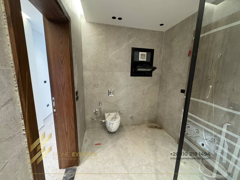 14 de273872-1c2b-4555-aac2-a27ca397a424. jpg