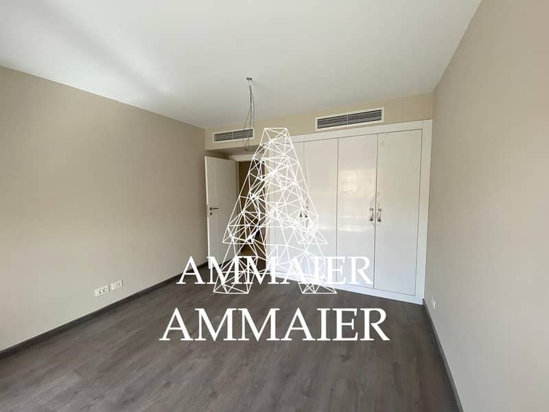 4 53e51c5d-2f10-4f7a-9284-12002b463356. jpg