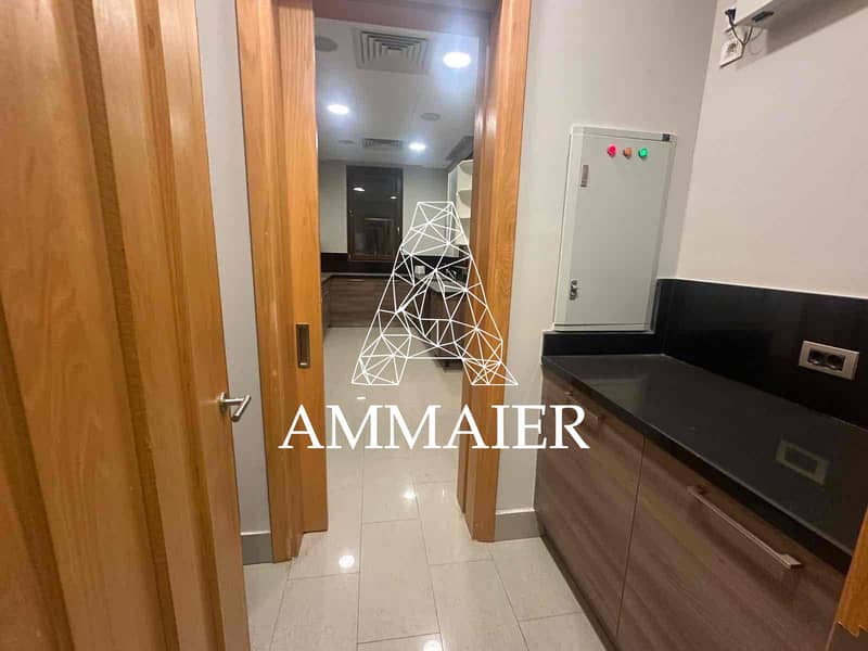 8 f802e73f-1a60-43b8-8bcd-5e713637607c. jpg