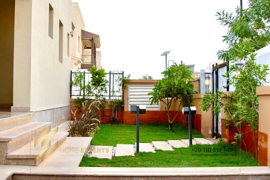 10 210e3c35-0765-4a8b-8328-76b35ca81e97. jpg