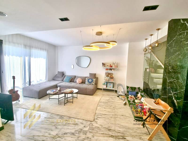 16 b9dba534-e50f-4b3b-8600-44db8adb0b2a. jpg