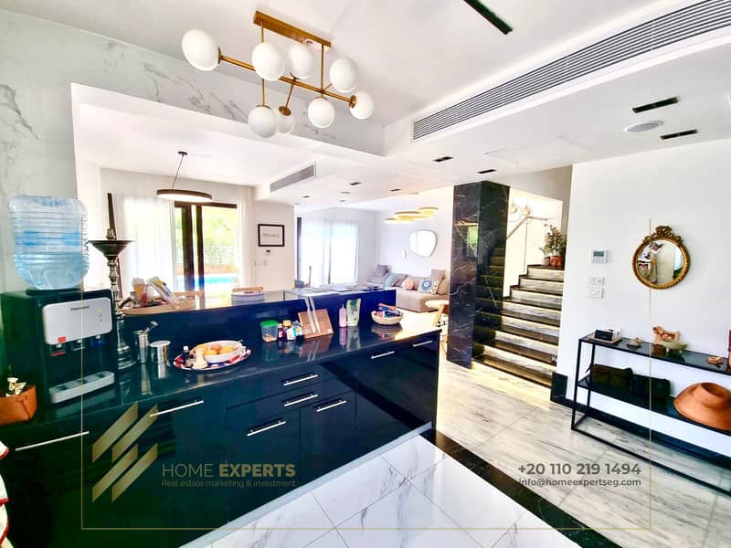 21 f8ee94d6-8fe3-4cbd-8af9-c4535467b9b6. jpg