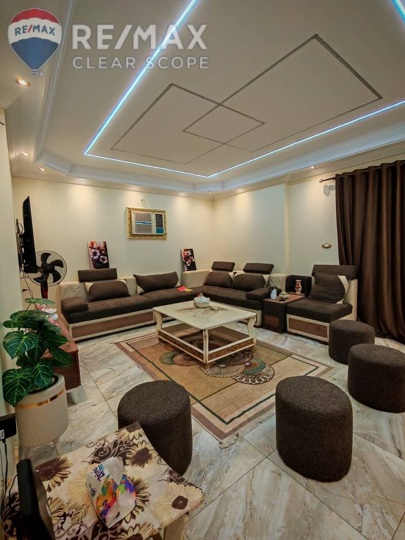 2 59d48b17-433d-46b0-82a1-e75d97de22f0. jpg