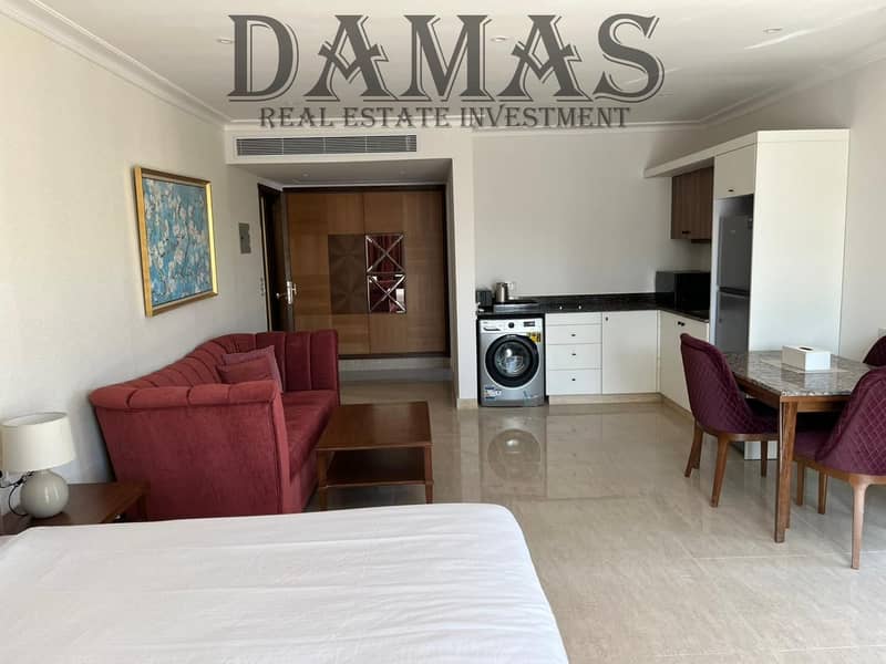 4 WhatsApp Image 2026-01-12 at 11.03. 36 (1). jpeg