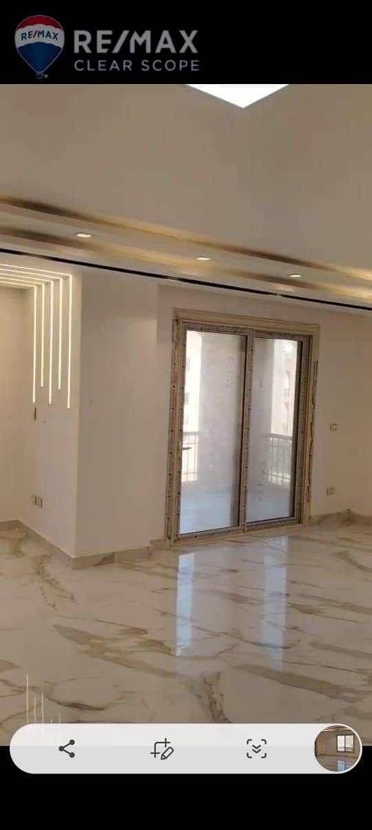 16 f2d91f52-a4ba-4ae0-8c49-bd21fcdd7bc6. jpg