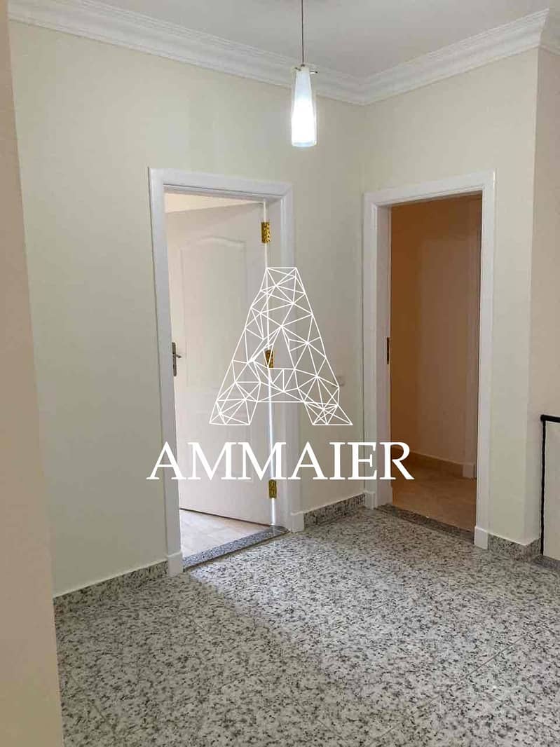 6 852f9f3f-2da1-4689-9cda-c39a53887b01. jpg